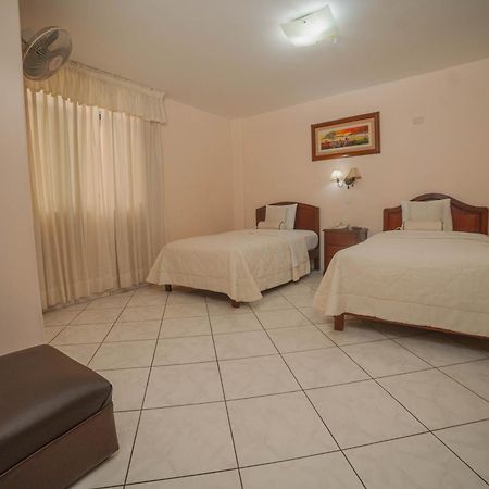 Hotel Torre Norte Trujillo Eksteriør billede