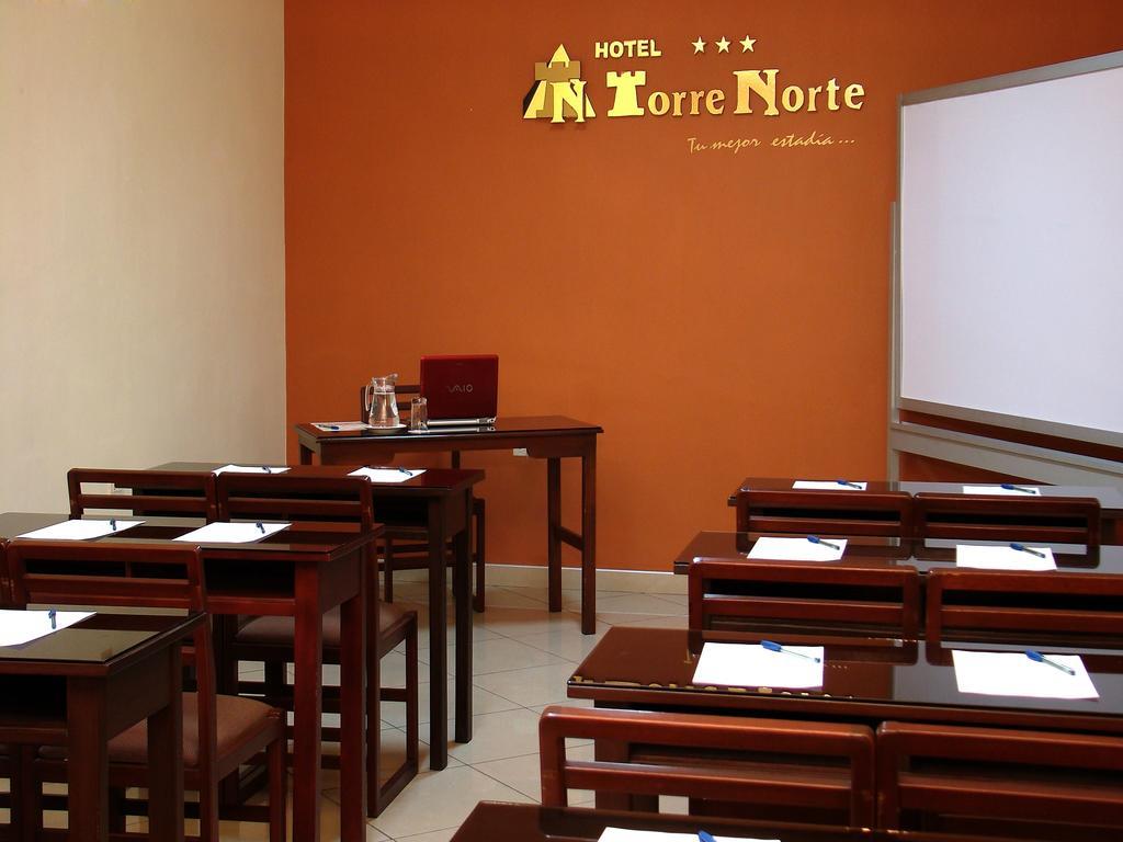 Hotel Torre Norte Trujillo Eksteriør billede