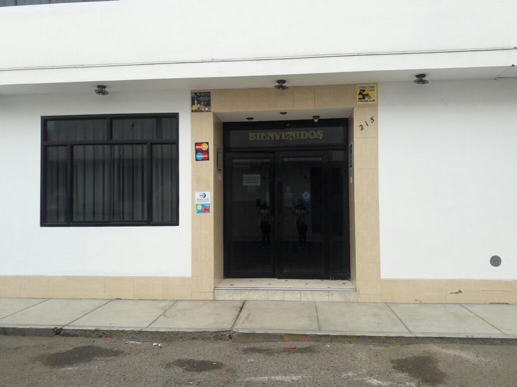 Hotel Torre Norte Trujillo Eksteriør billede