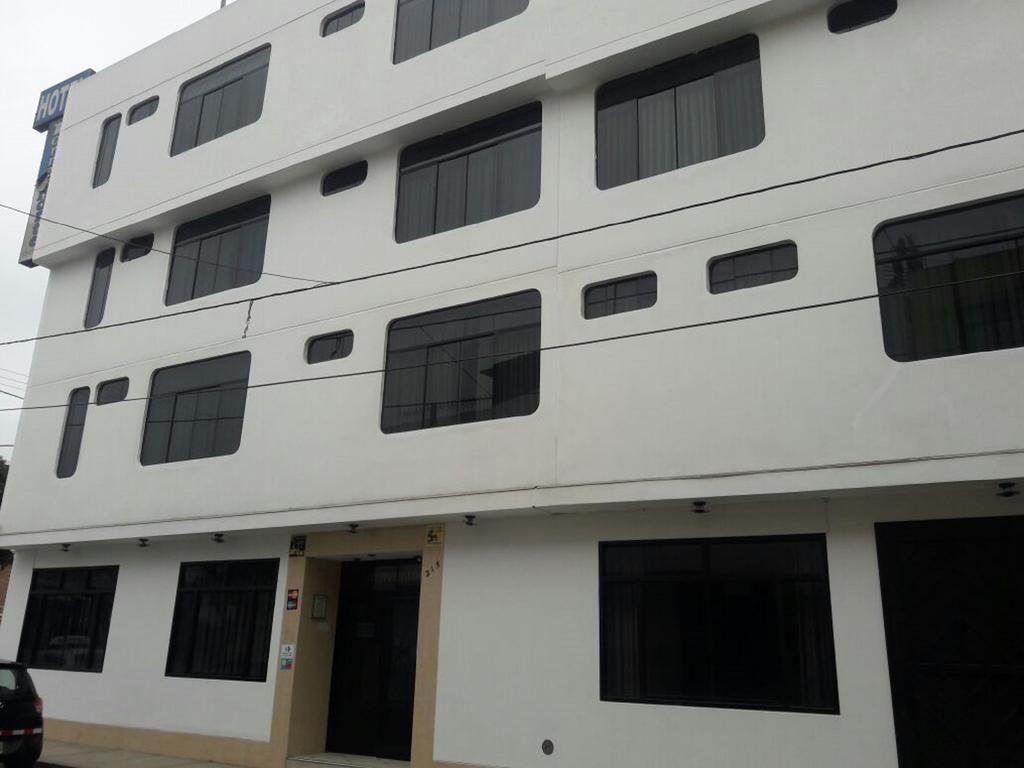 Hotel Torre Norte Trujillo Eksteriør billede