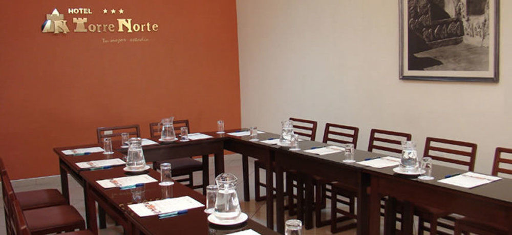 Hotel Torre Norte Trujillo Eksteriør billede